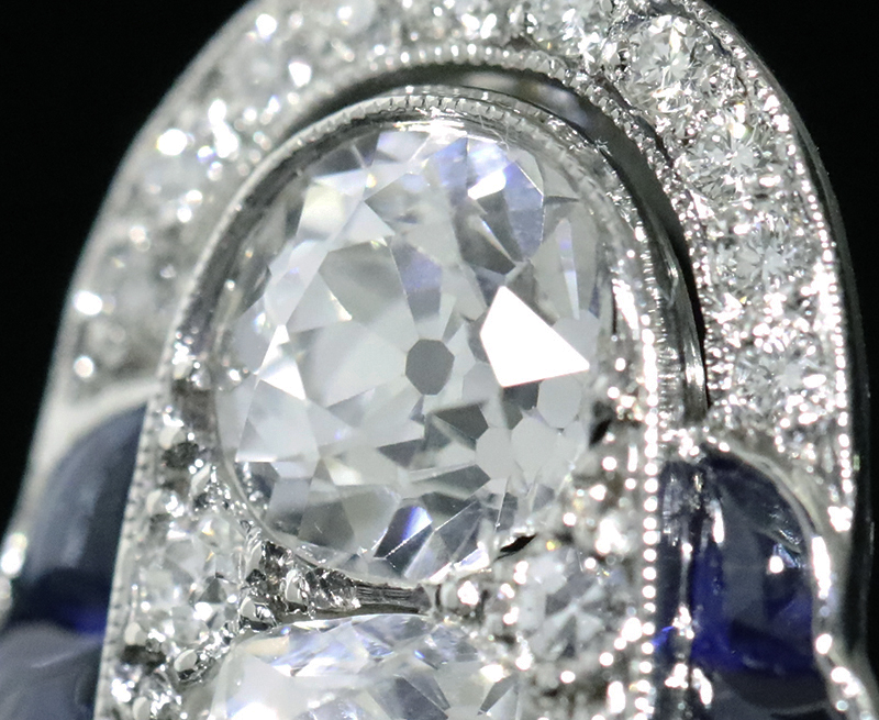 Antique Gallery Soleil アンティークジュエリー / Robert